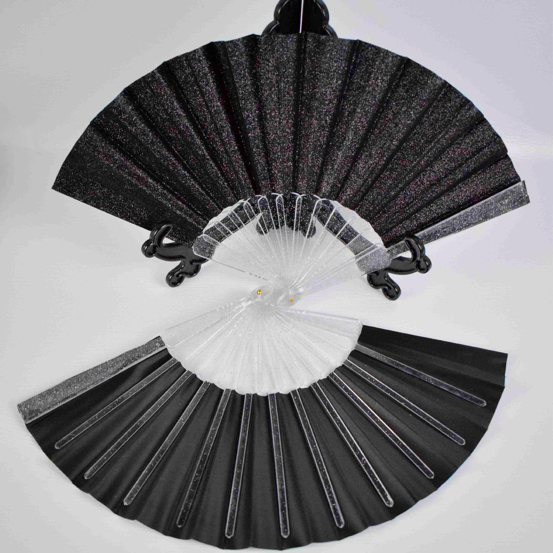 Ventilator de mână pentru femei cu design strălucitor și compact 1